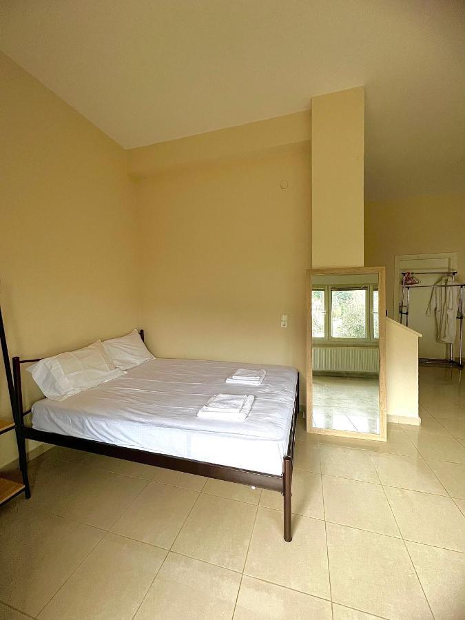Kalamitsa Apartment By The Beach Kavala Eksteriør billede