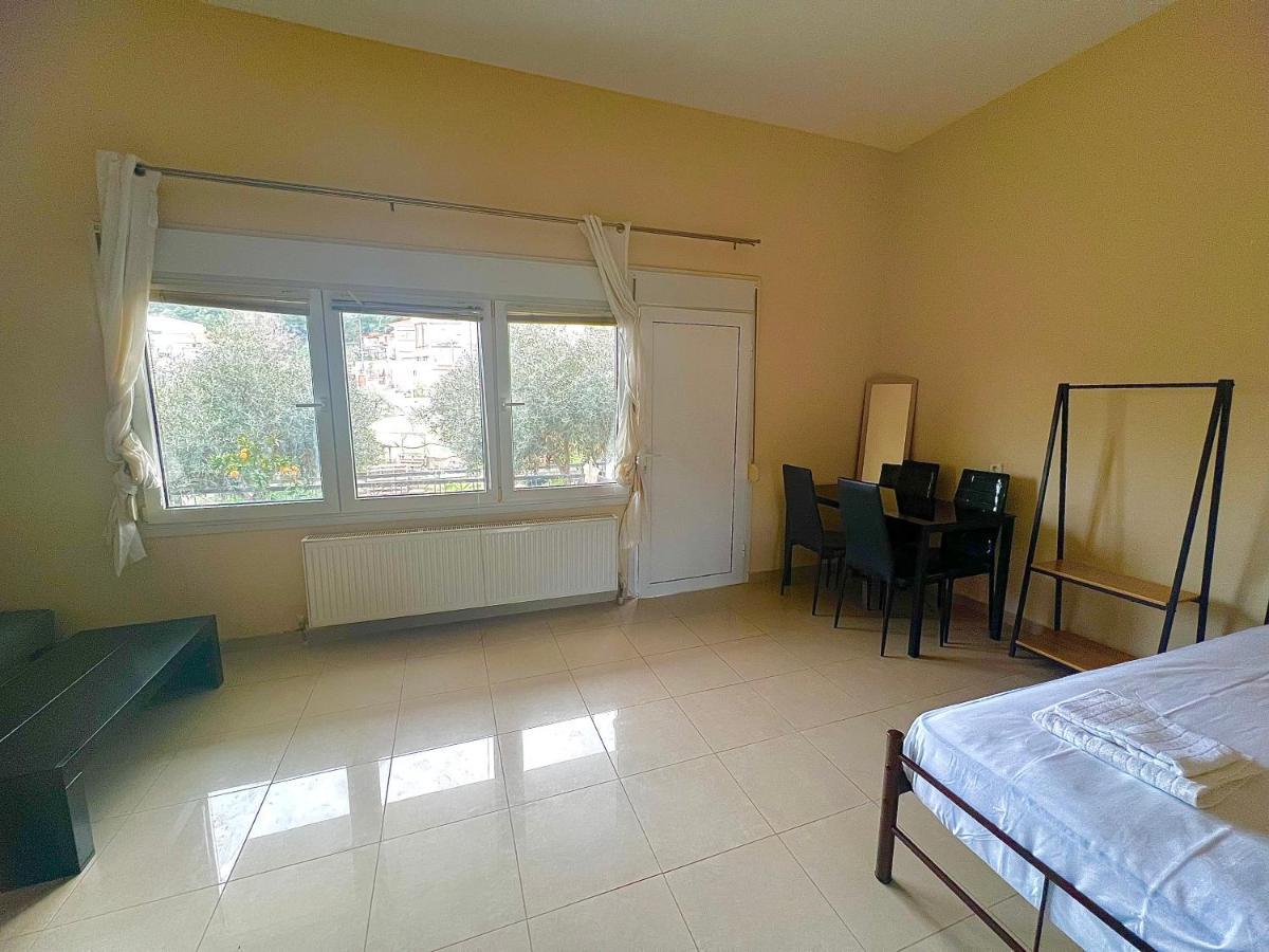 Kalamitsa Apartment By The Beach Kavala Eksteriør billede