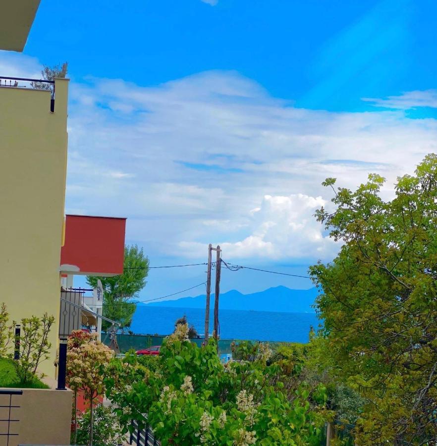 Kalamitsa Apartment By The Beach Kavala Eksteriør billede